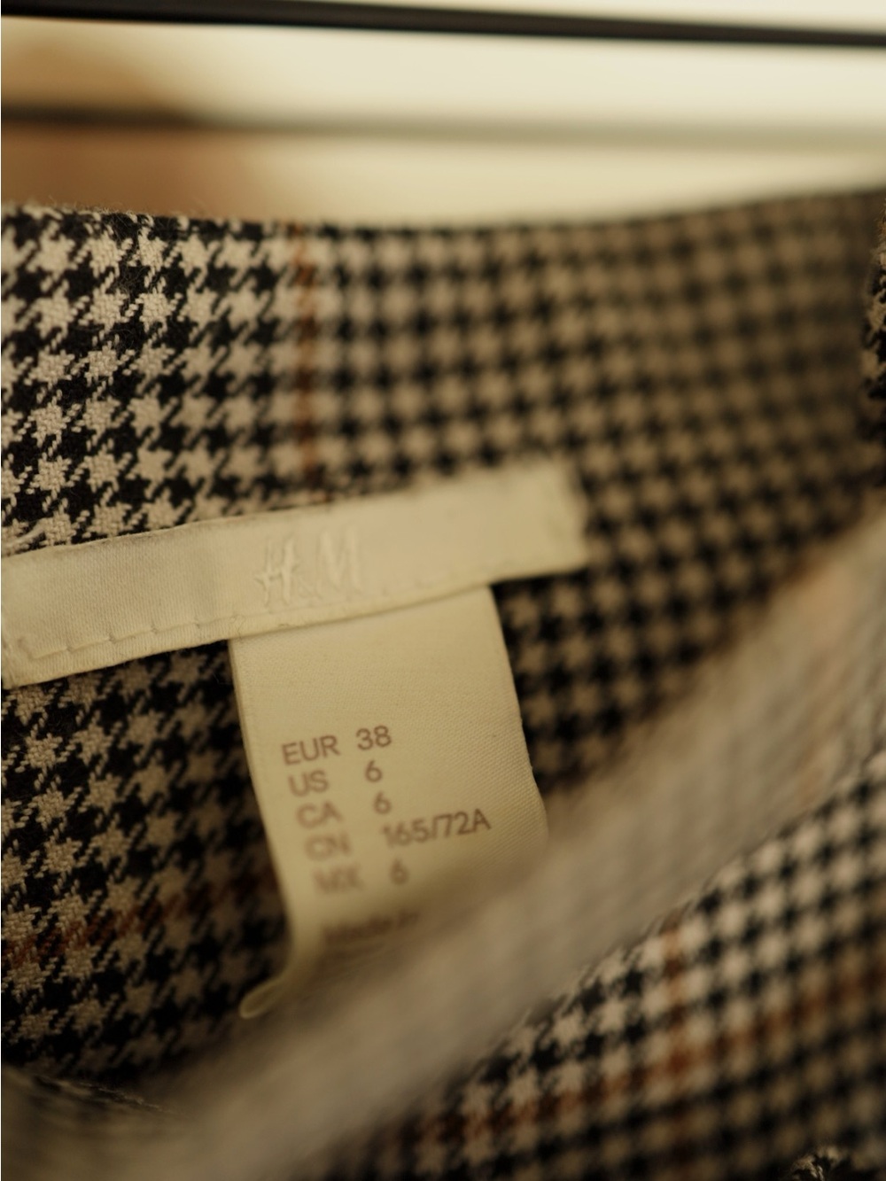 Plaid Knee Length Skirt - Picture 3 of 6